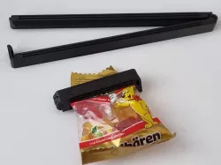 Print-in-place bag clip