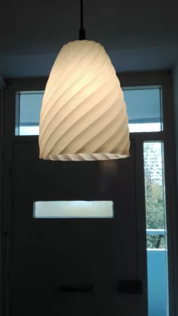 Rotation folded lamp shade