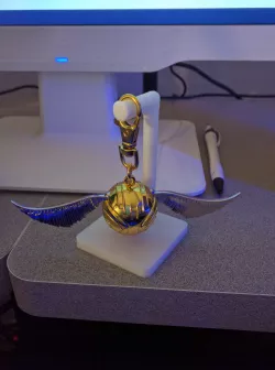 Small Keychain Display Stand