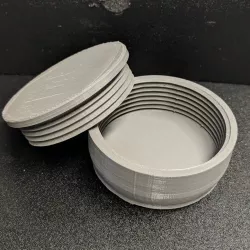 Small simple screw top container