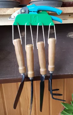 Support outils de jardinage