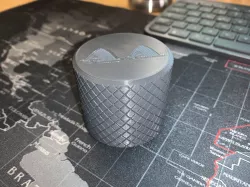 AA Battery Container