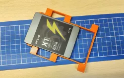 Adattatore per dischi SSD