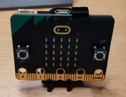 BBC microbit v2 battery pack holder