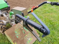 Dead man's security [Grillo G126D tractor]