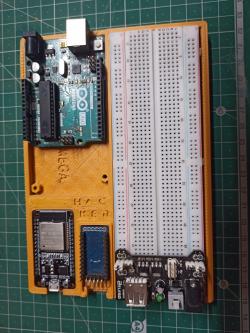 Arduino Uno/Mega/Nano Breadboard Holder (Remix)