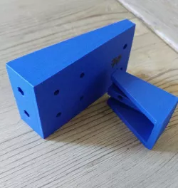 Drilling jigs for 2020 and 2040 extrusions