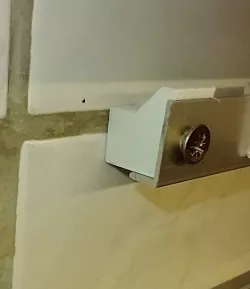 Halterung für Alu Winkel 20x10