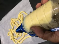 Improved food/anything syringe