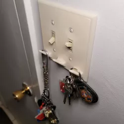 Key Hanger Cover for Dual Light Switch (US)