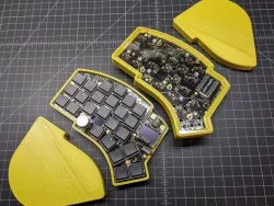 Kyria Ergo Split Keyboard Case