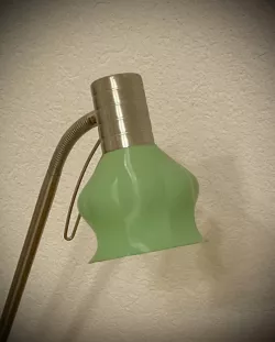 Lamp shade