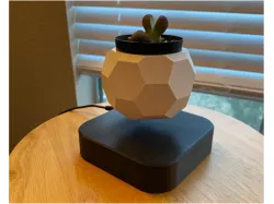 Magnetic Levitation Plant Pot