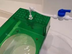 Plumbing kit for EasyGreen EGL sprouter