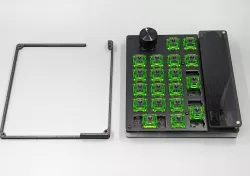 Púca 10-key Switchplate Skirt