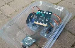 Servomotor support