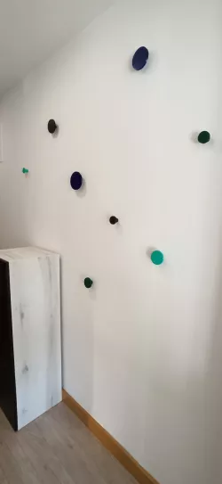 Wall hangers