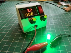 $10 DIY Variable DC Bench Power Supply