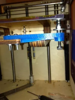 3-point magnetic levelling for Ultimaker