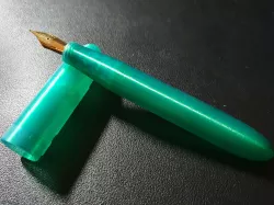 Alma Fountain Pen V4