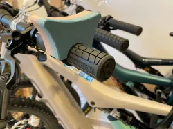 Bike Handlebar Lifter (GPS and Shifter Saver)