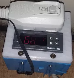 Cover for inkbird ITC-1000F and outlet