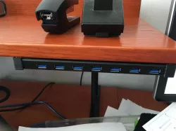 Deltaco USB hub bracket