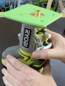 Ryobi fixed base online trim router