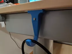 Headphone hook