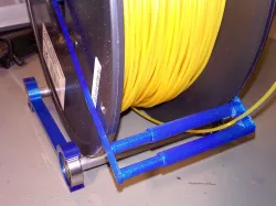 Never-tangle Filament Clip