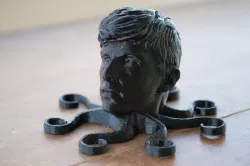 Obligatory 'Face-on-an-Animal-Magnet' Model