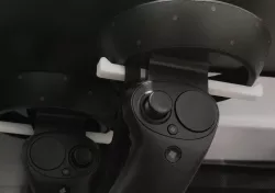 Odyssey+ WMR Controller Under Table Hanger