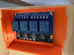 PrusaBox Enclosure 4 Way Relay Holder in Cover Lid Modified to be held with two screws