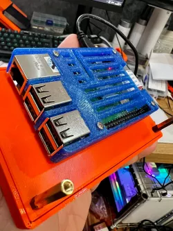 Raspberry Pi 3B Back LCD Case