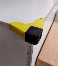 Shelving corner protector