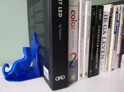 Star bookend base for a cat