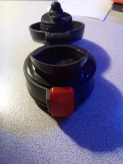 Thermos Button