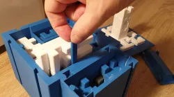 Tippi Tree Expandable case V1