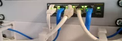 TP-Link 5-port poe 10" Rack mount