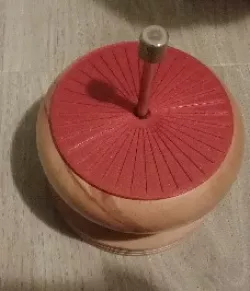 Bead carousel cover