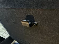 BMW 2er Active Tourer F45 - KofferraumablageHaken/trunk cover hook