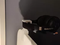Headphone desk hook