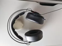 Headset Holder