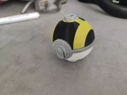 Hisuian Ultra Ball