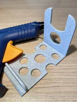 Hot glue gun station (Ständer Heissklebepistole)