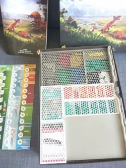 Insert for BIOS: Megafauna (Czech edition)