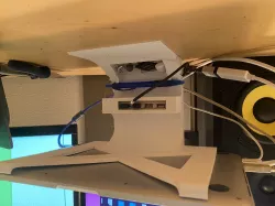 Laptop stand