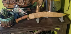 Large Knife Display Stand