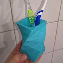 Low Poly Toothpaste holder