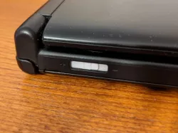 Low profile 3DS XL volume control